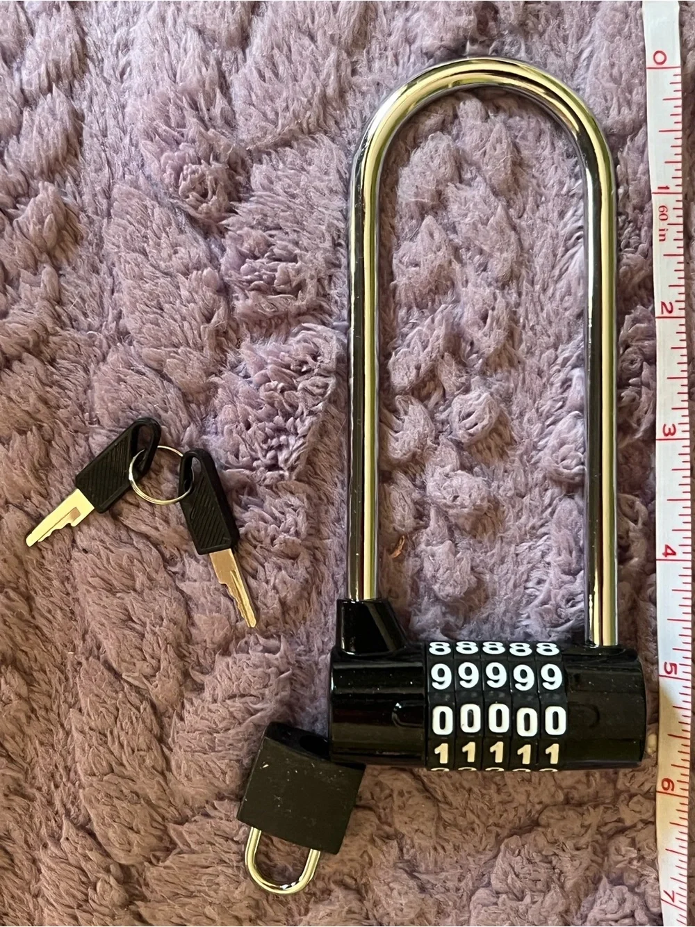 ILIA Long-Shackle Combination U-Lock in Black and Silver